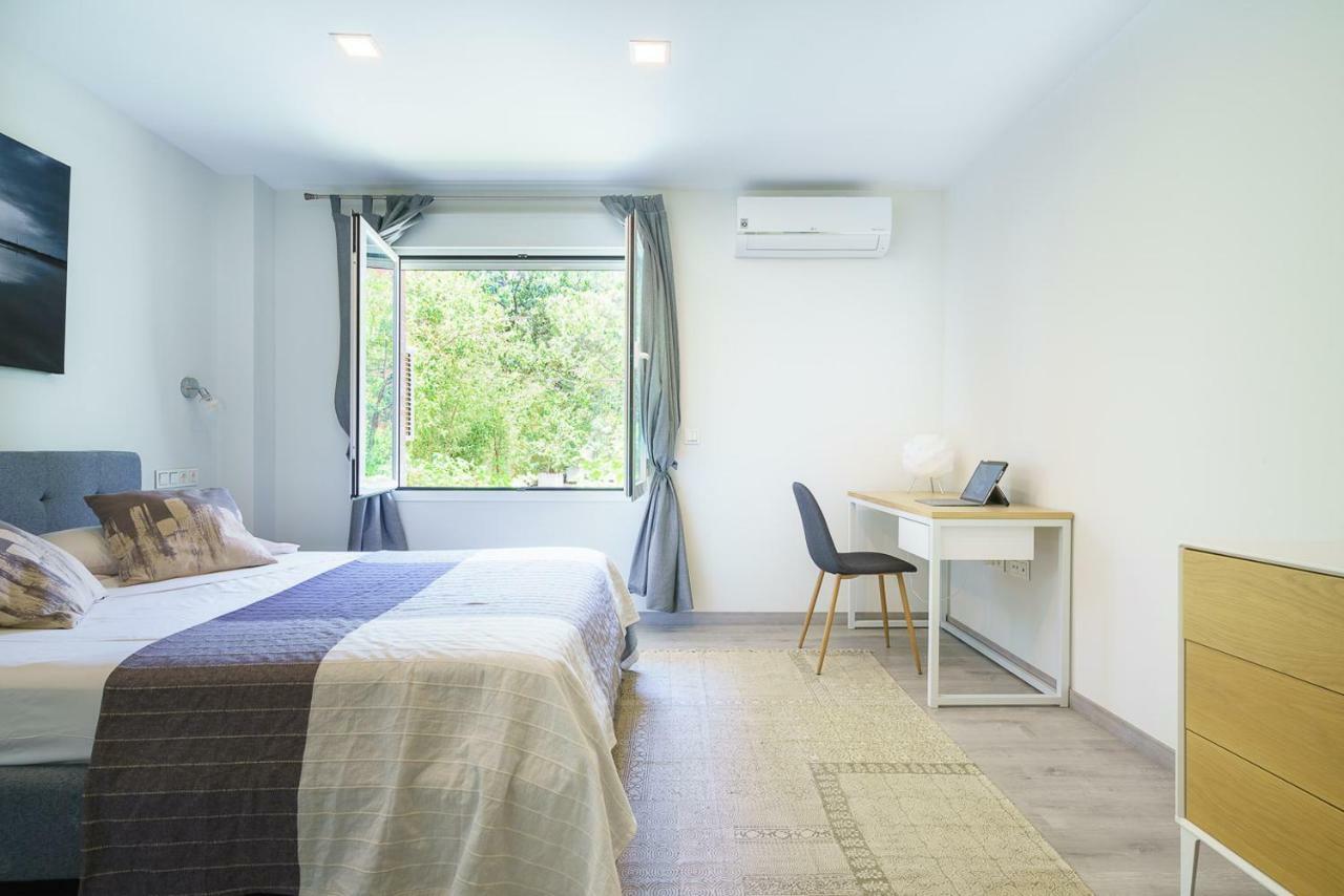 Exclusive Quietness In The Heart Of With Public Parking, Breakfast, 2 Bathrooms Madri
